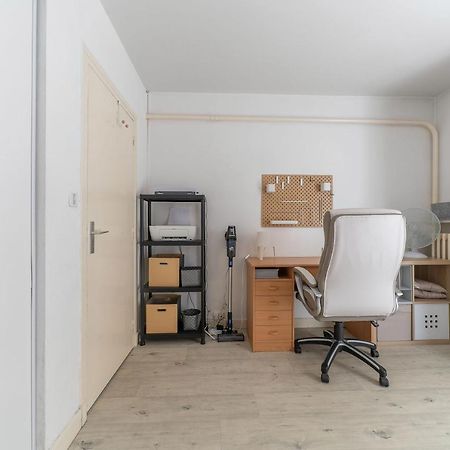 Le Dejoux - Appartement Avec Terrasse En Centre Ville 비시 외부 사진
