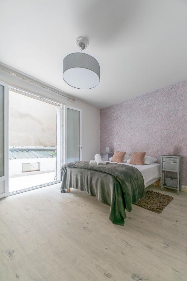 Le Dejoux - Appartement Avec Terrasse En Centre Ville 비시 외부 사진
