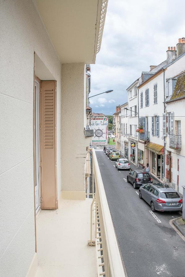 Le Dejoux - Appartement Avec Terrasse En Centre Ville 비시 외부 사진